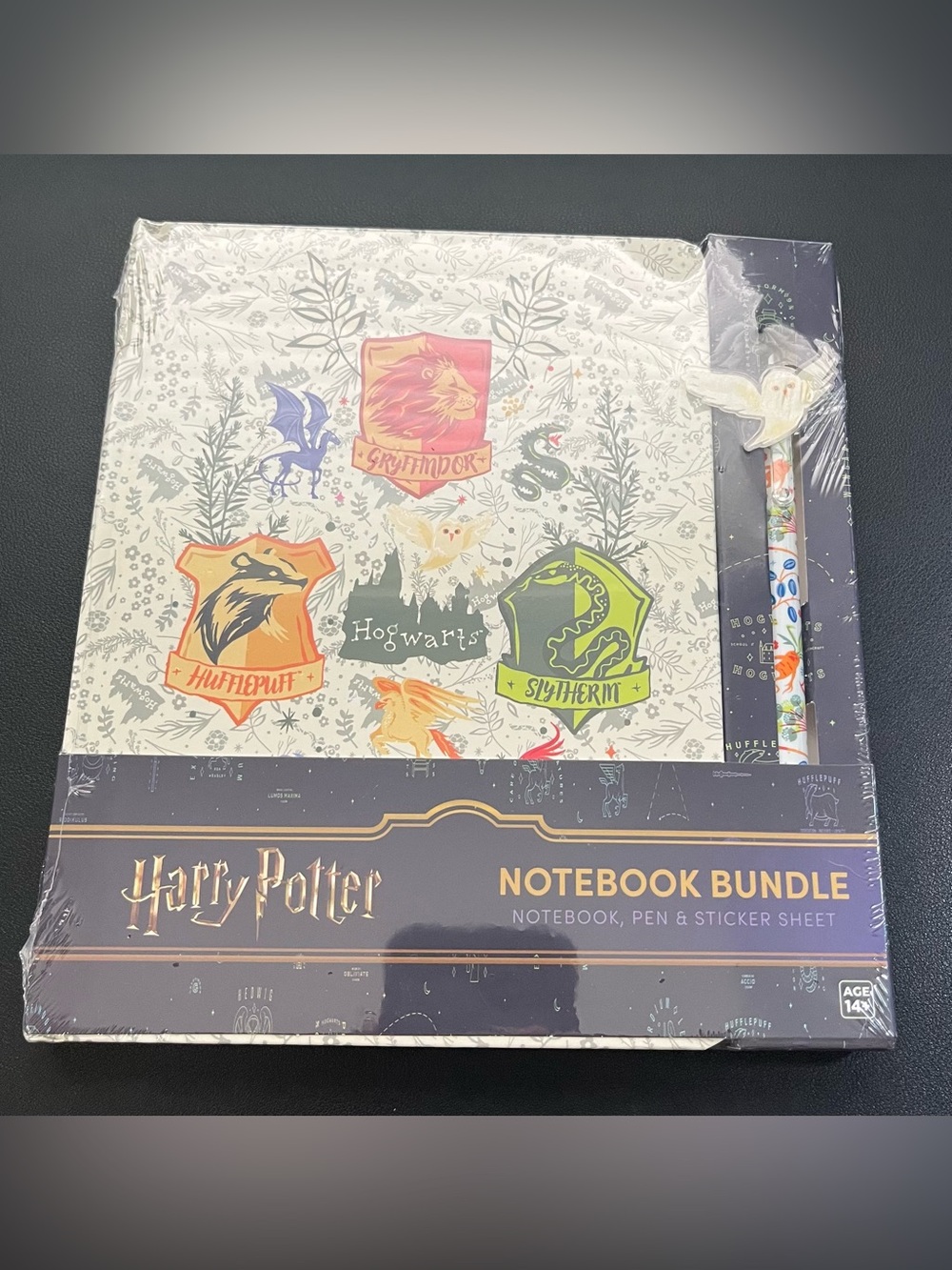 Warner Bros. Harry Potter Notebook Set - Cream and Gold Accents